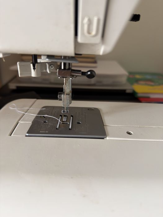 Janome 1225s швейная машинка