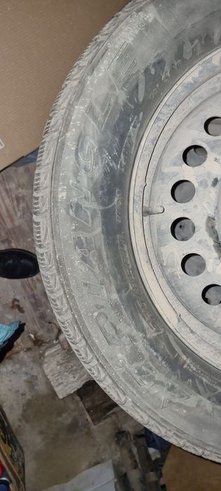 Продам диски с шинами