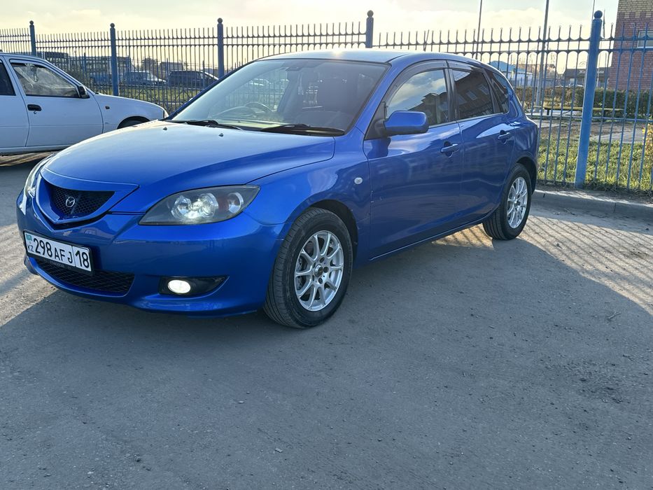 Продам Mazda Axela, 2004года