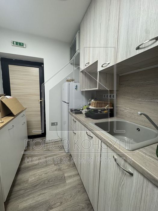 Дава се под наем Офис в Пловдив, Център - 130 кв.м за 1445.85 € - Снимка #3