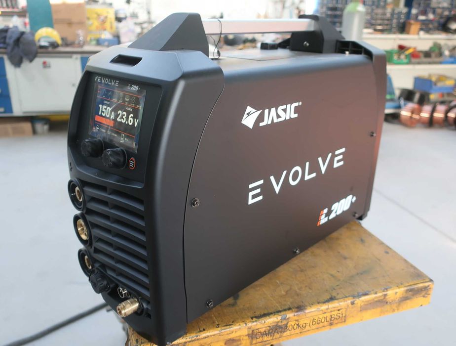 Заваръчен апарат, МИГ/МАГ, ВИГ, Електрожен, Jasic Evolve 200
