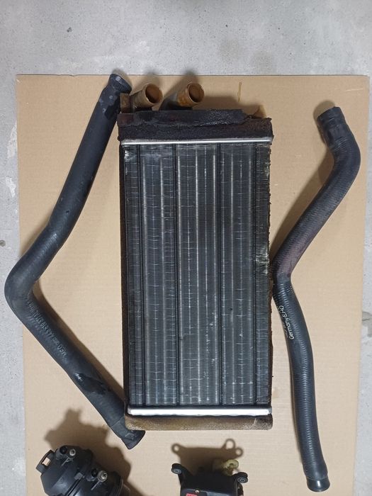 Продам запчасти на Audi 100 C3