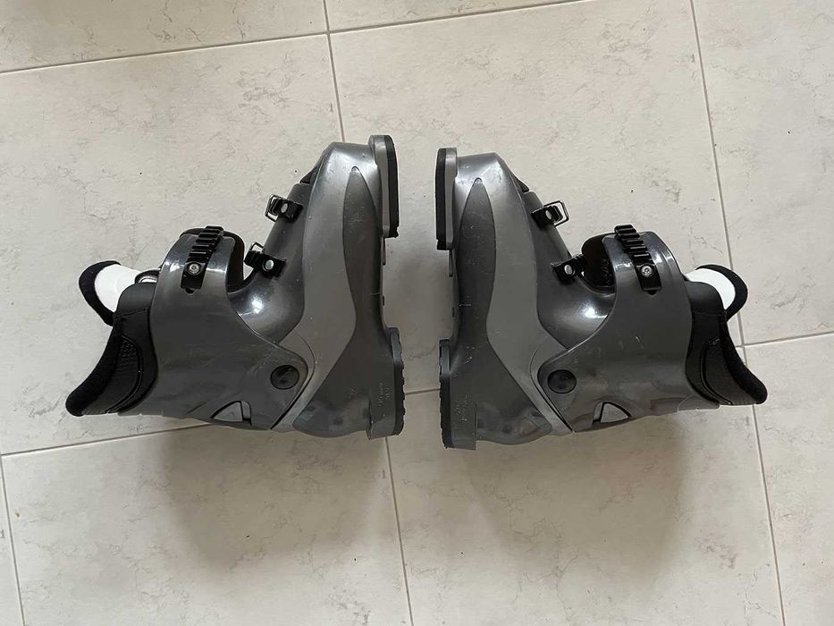 Детски ски 100 cm, обувки 20.5 и щеки - Rossignol