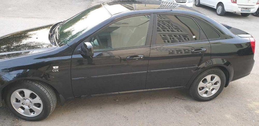 Jentra 3-pozitsiya bez lyuk