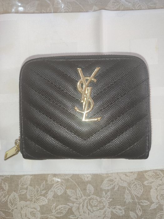 Продам кожаный кошелёк Saint Laurent YSL.