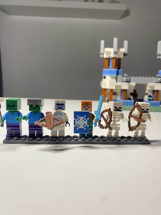 Lego Minecraft 21186