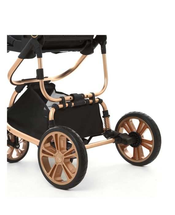 Продаю коляску.