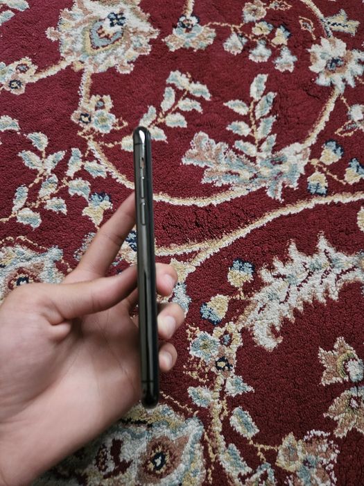 Iphone 11 pro hamma joyi radnoy