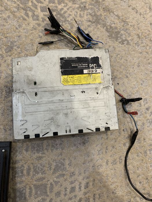 магнитола JVC