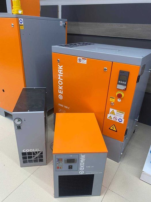 Винтовой компрессор EKOMAK DMD 100 C
