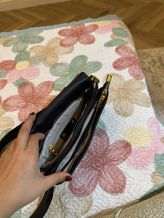 Модная кожаная сумка