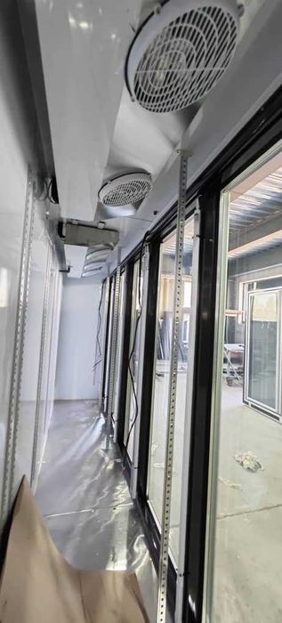 Vitrină frigorifică verticală 7 uși – 5060mm