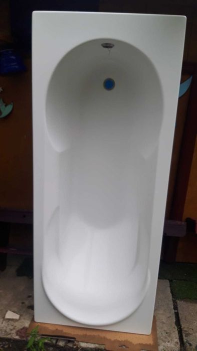Vând cada pentru baie