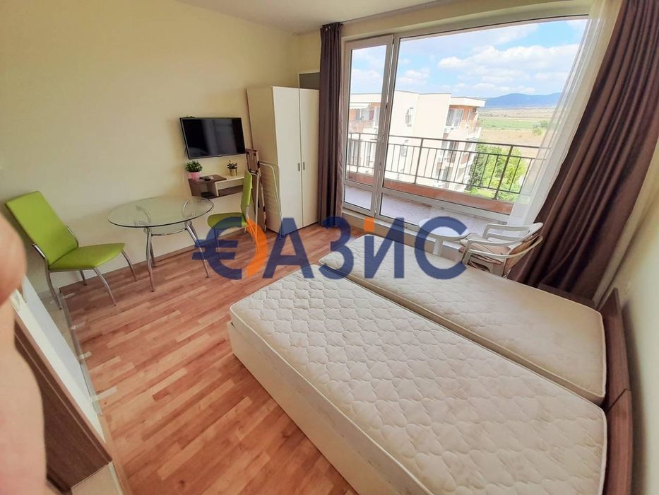 Продава се Едностаен апартамент в к.к. Слънчев бряг - 40 кв.м за 1075 €/кв.м - Снимка #3