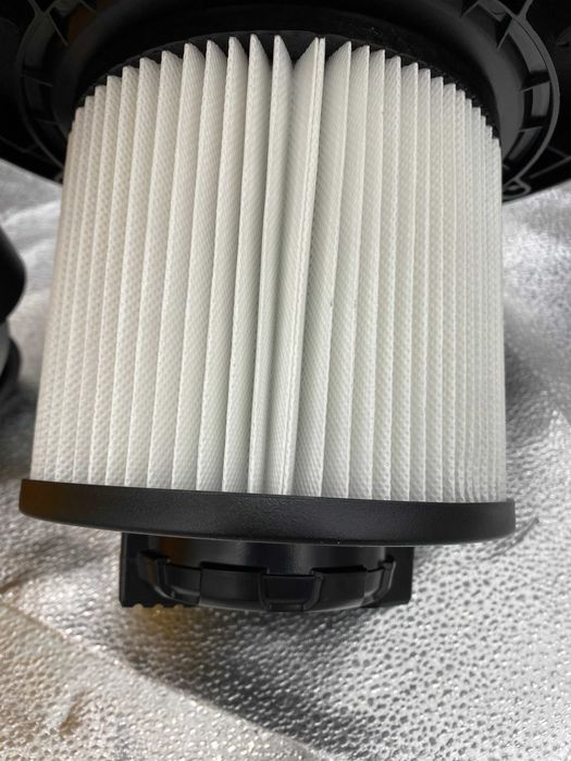 Aspirator umed uscat DeWalt 20L 1050W cu suflare