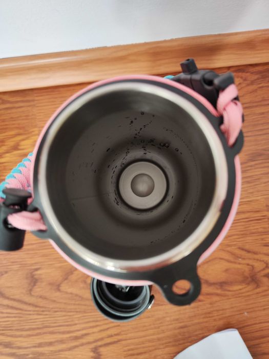 Нова термобутилка със сламка 0.900л.