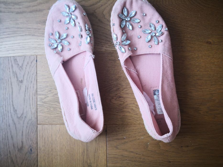 Дамски обувки еспадрили, и hogl  платформи.