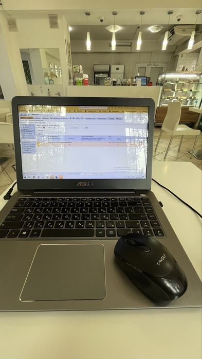 ASUS E403NA серый