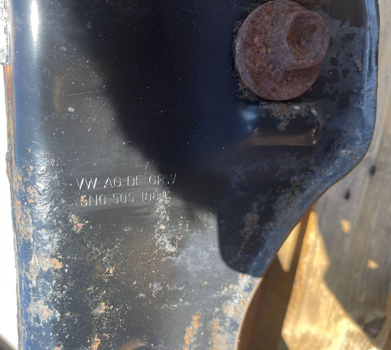Punte spate VW PASSAT, TIGUAN, AUDI ETC COD 5N0505235