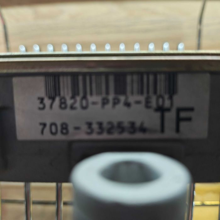 Продавам стоп,мигач,делко и компютър за  ROVER 216 GSI