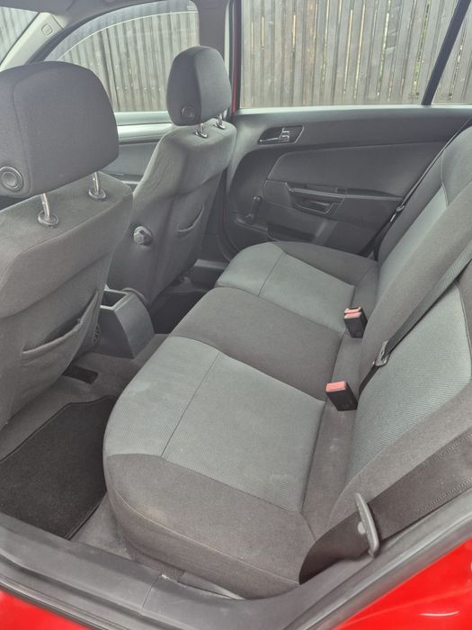 OPEL Astra 2007 — imagine 5