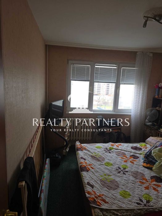 Продава 2-стаен апартамент – кв. Връбница 1, гр. София