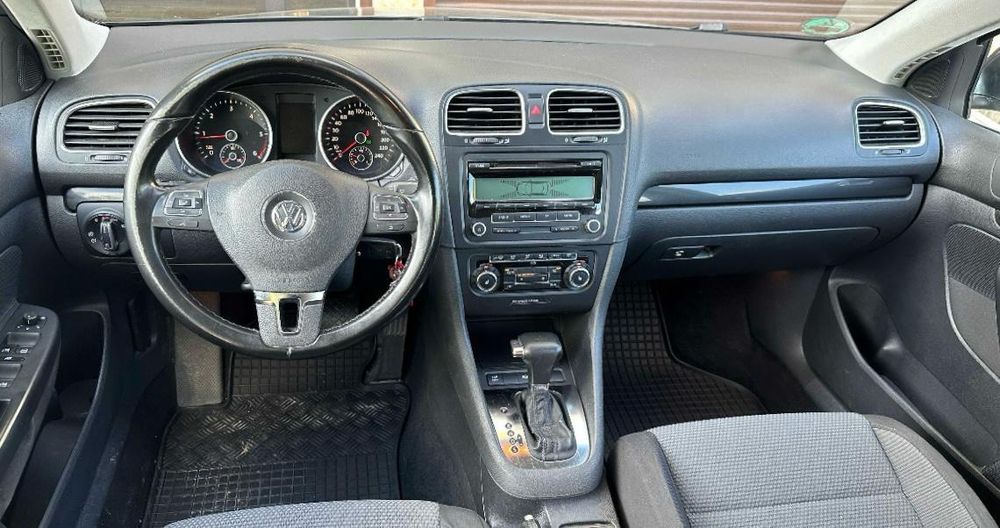 Wolkswagen Golf 6 2.0tdi cutie automata revizii facturi