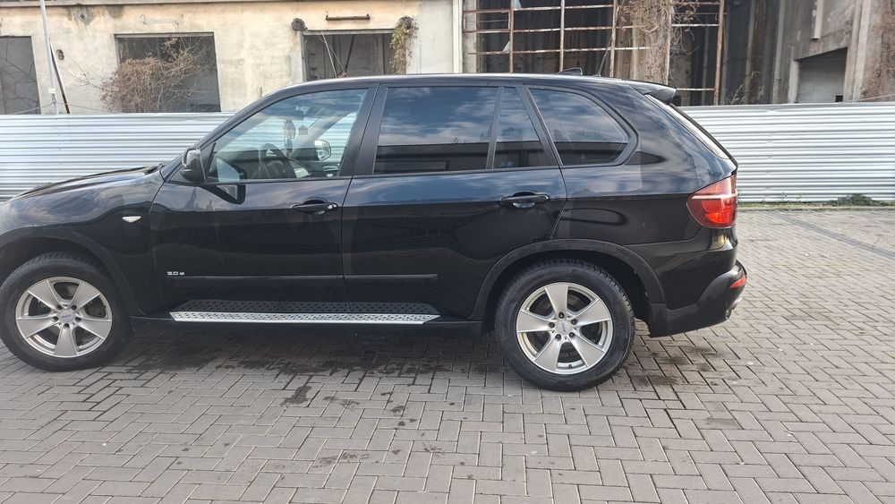 BMW X5// MOTOR 3.0 //M57// 235CP  4x4/ML TOUAREG  AUDI/