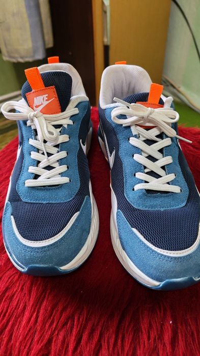 Оригинални маратонка Найк