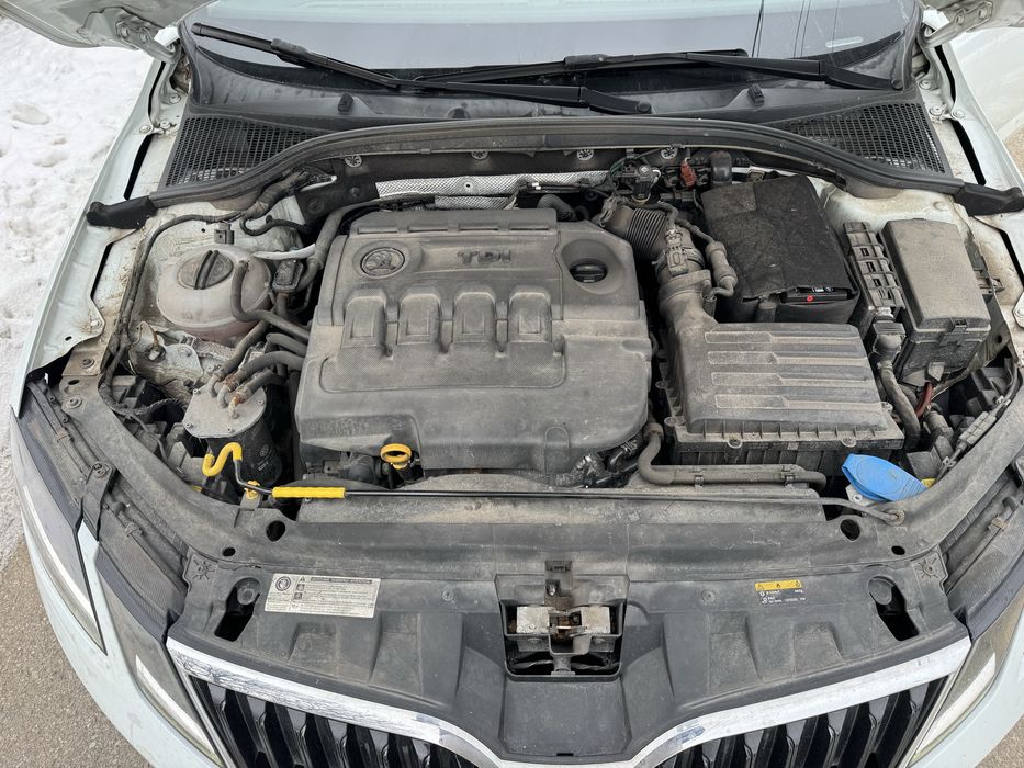 Fata completa skoda octavia 3 1.6 tdi 2017 motor DDYA DSG SMT LP9F