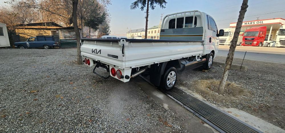 Yuk tashish xizmati Samarkand KIA BONGO