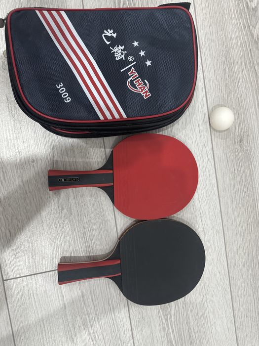 Теннисный рокетка