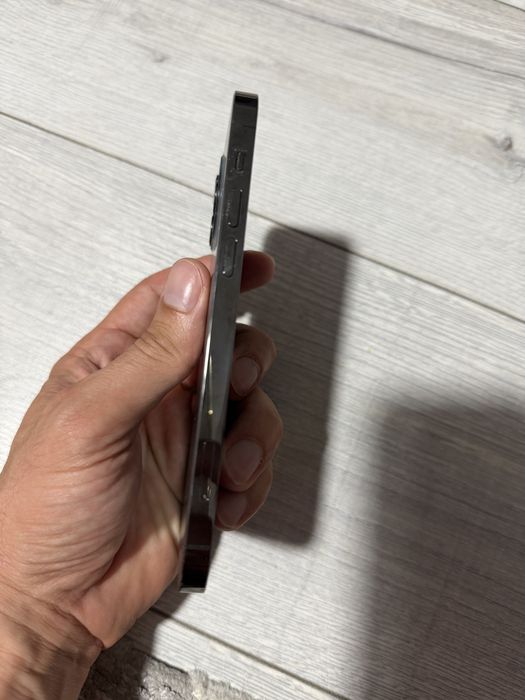 Vand Iphone 12 pro