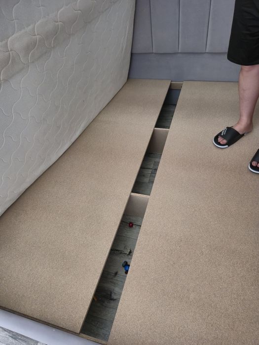 Кровать двухспальная