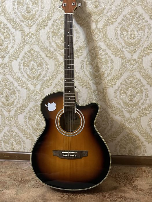 СРОЧНА!!!Flight акустическая гитара