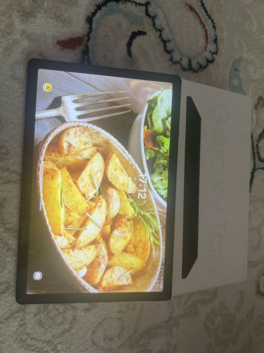 Планшет Samsung Galaxy Tab8