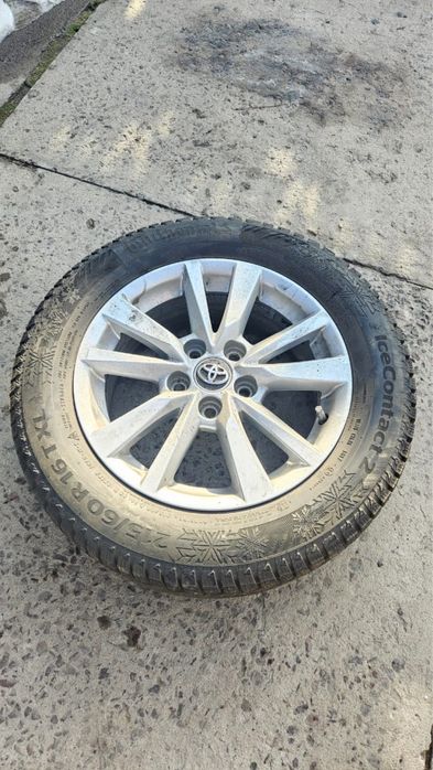 Шины с дисками от Камри 70