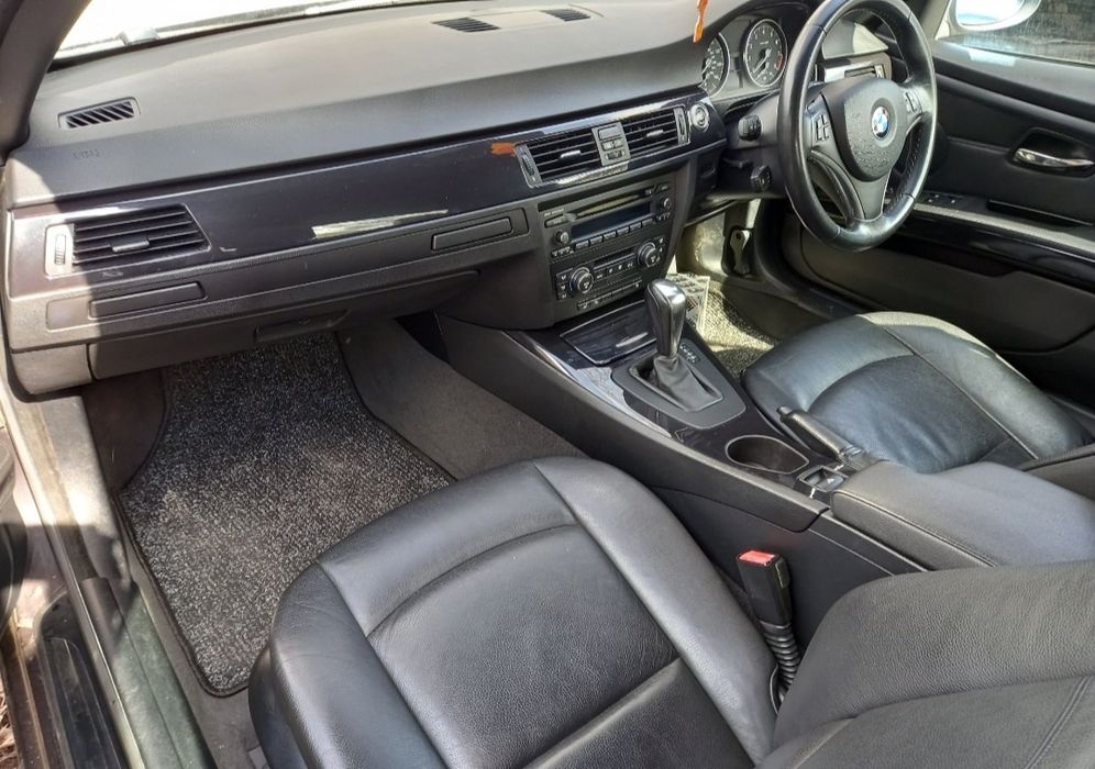 Продавам на части БМВ Е93 E92 Кабрио N53В30А 3.0 бензин/BMW Н53Б30А