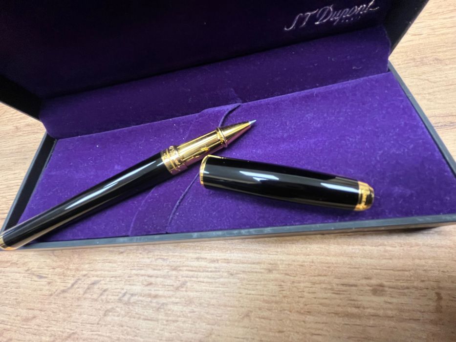 S.T. Dupont Olympio (наричан още Orpheo) в размер Large