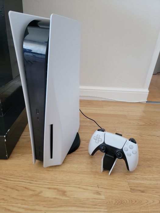 Playstation 5 / incarcator manete / 6 jocuri