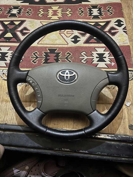 Руль на крузак100 , камри