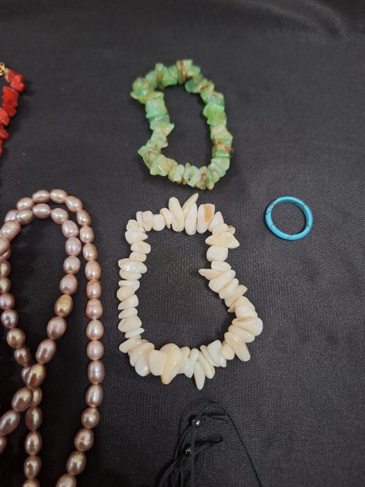 Старинна бижута естествен камък