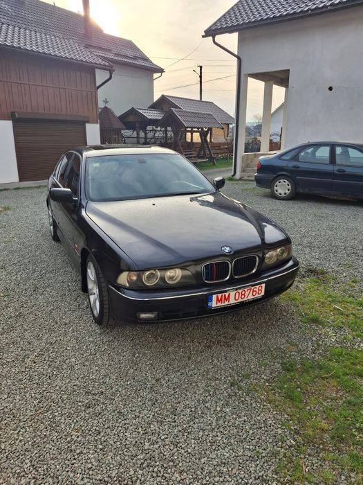 Vând BMW 530 e39