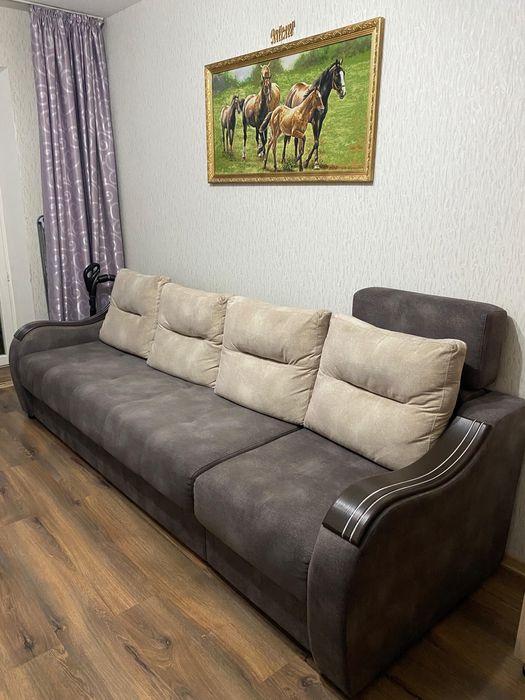 Продается диван (делается угловым)