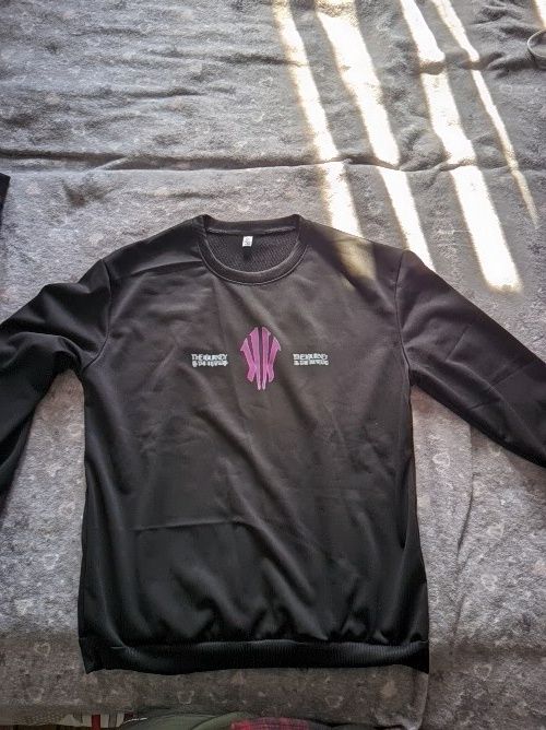 Продам 3 кофты не дорого