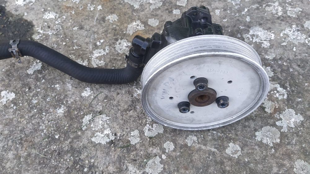 Pompă servo direcție fiat linea 1.4 benzina