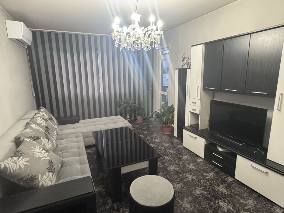 Продава се Тристаен апартамент в Казанлък - 93 кв.м за 987 €/кв.м - Снимка #3