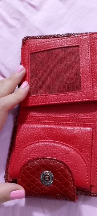 Промоция!Кожени дамски и мъжки портфейли