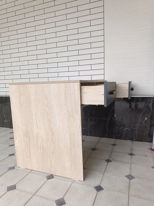 Стол письменный ЛМДФ