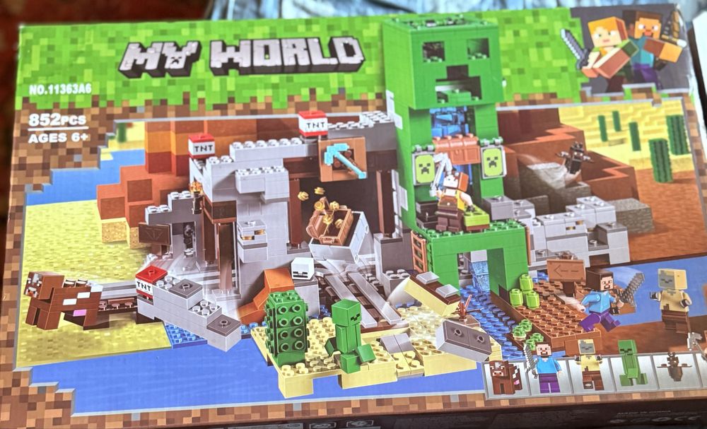 майнкрафт Лего 872 детали база